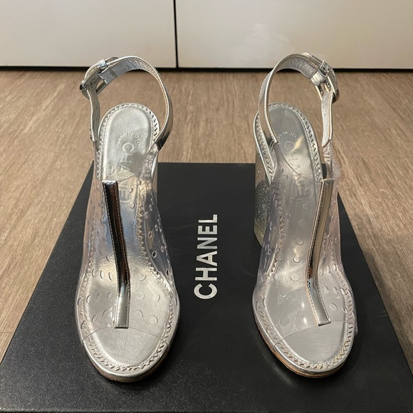 Authentic Chanel Sandals - Picture 3 of 9